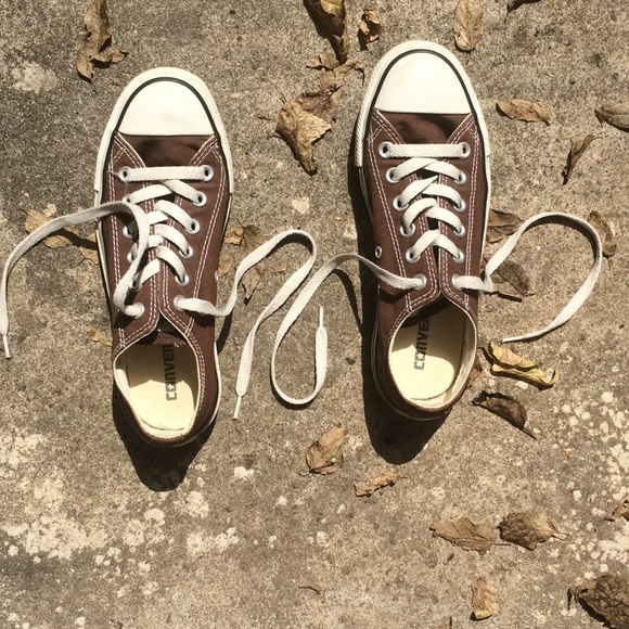 Converse Shoes - Brown converse
